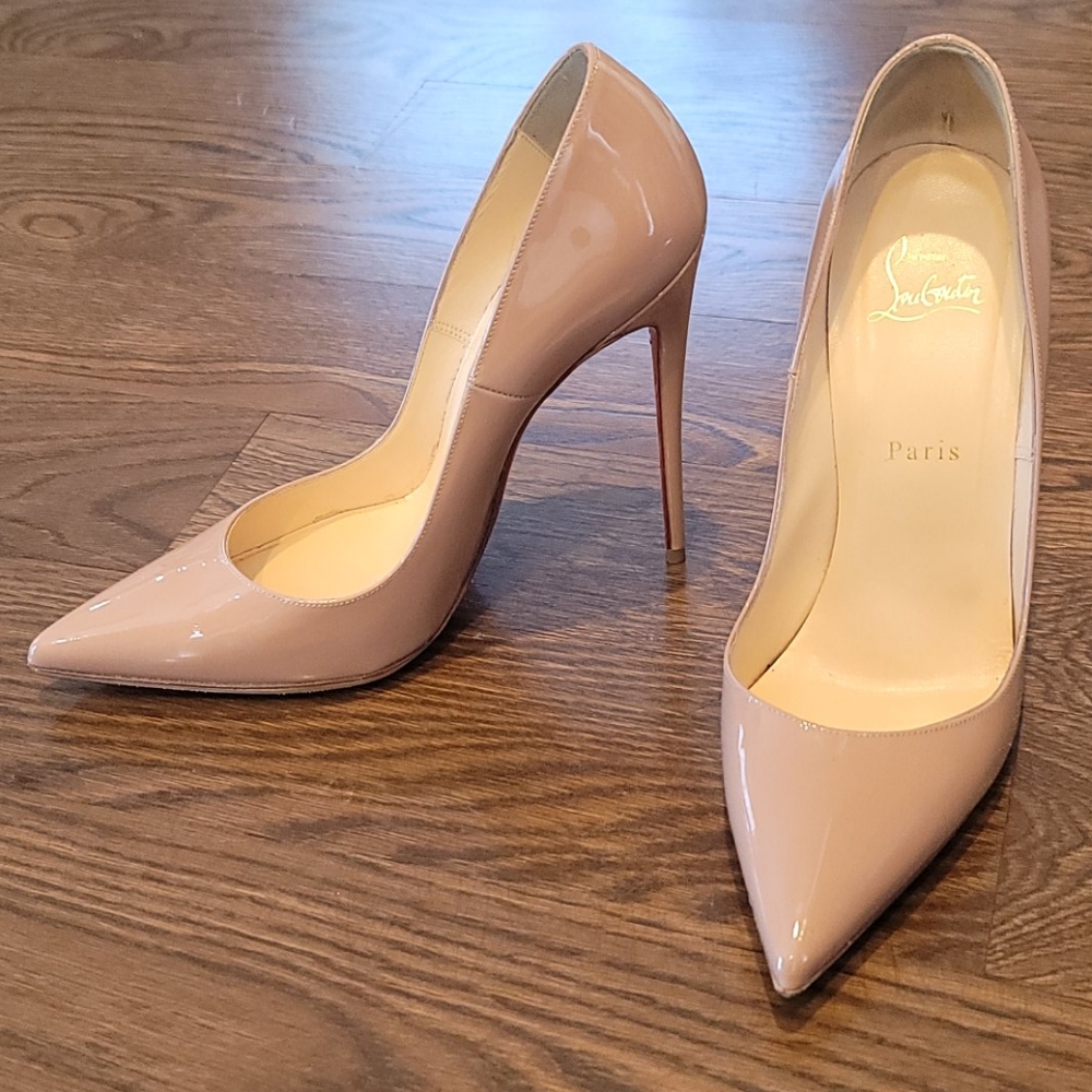 Christian Louboutin size 39 1/2